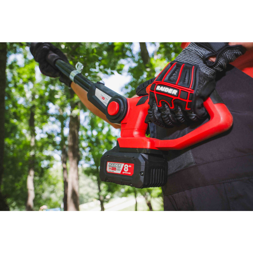 Raider R20 Fierastrau telescopic cu lant si lama 20V 200mm 2.0Ah RDP-PS20 R20 - O baterie, multe posibilitati!