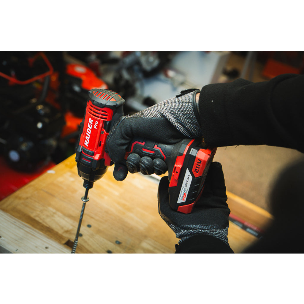 Raider R20 Masina insurubat cu impact 20V HEX1/4" 180Nm SOLO RDP-SHID20 R20 - O baterie, multe posibilitati!