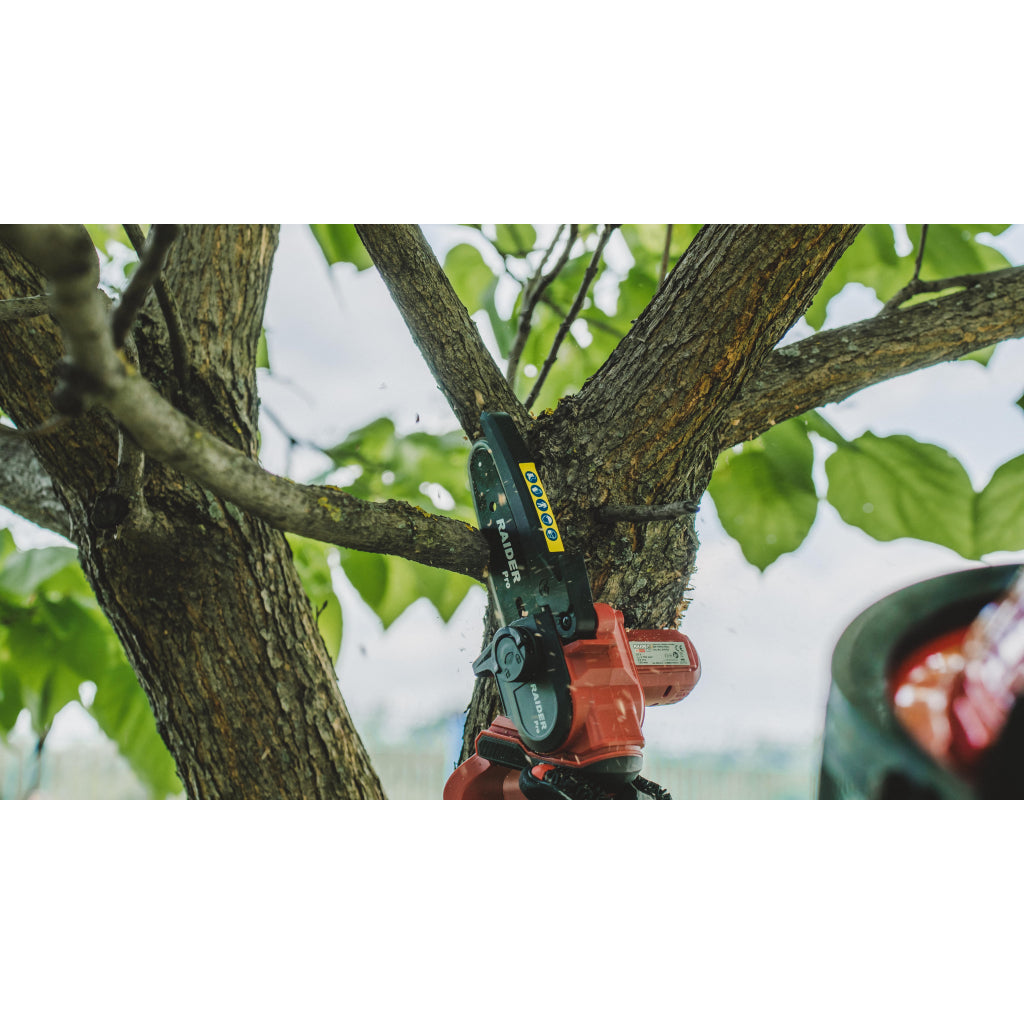 Raider R20 Fierastrau de gradina cu lant si lama 20V 120mm SOLO RDP-YGP20 R20 - O baterie, multe posibilitati!