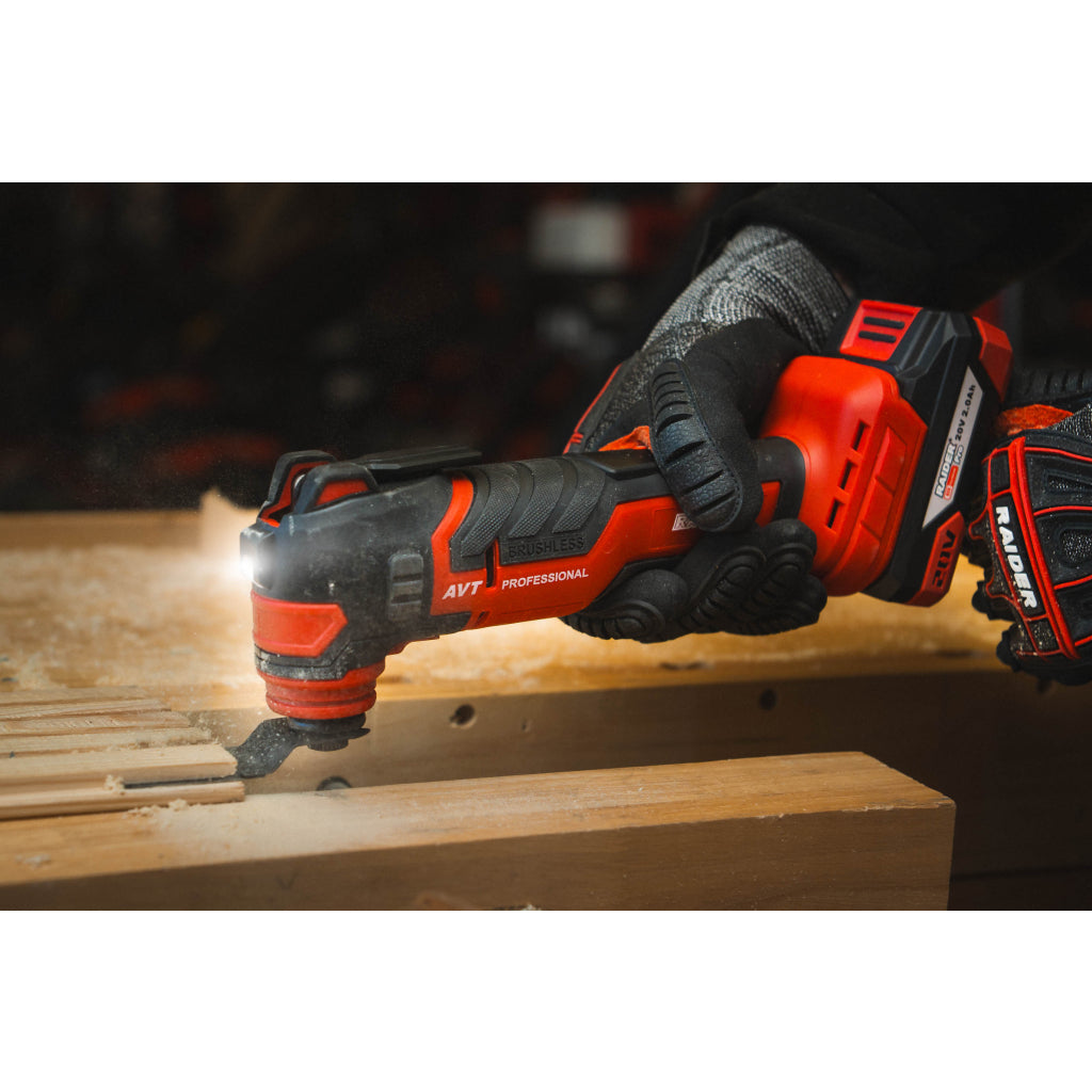Unealtă Multifuncțională Oscilantă Brushless Raider Pro R20 RDP-BOMT20, 20V, Solo, Valiză Transport R20 - O baterie, multe posibilitati!