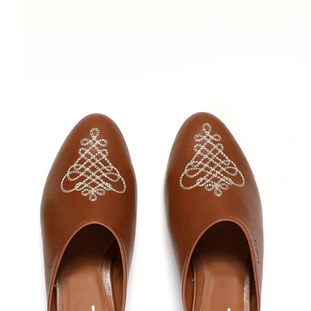 Mule Arabesque Camel FARFA