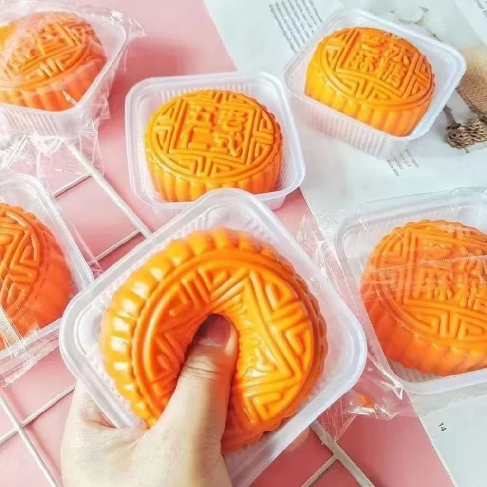 Mooncake Shape Squishy Fidget Toy, Simulation Food Squeeze Stress Relief Decompression Toy, Desktop Ornament Gift for Kids Adult