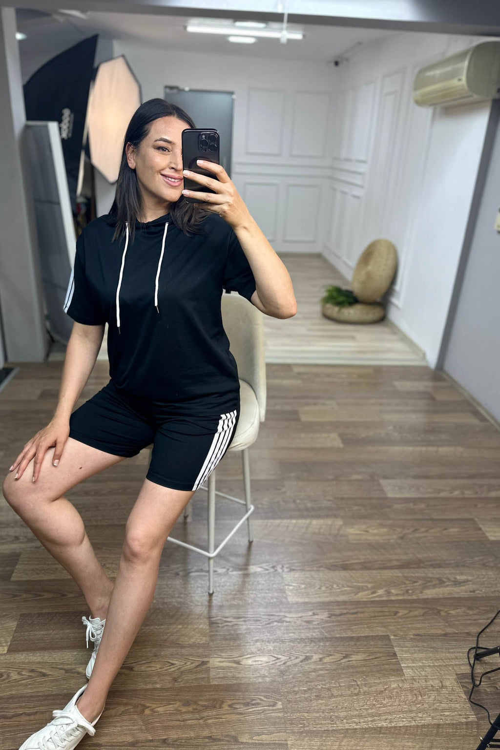 Trening dama marimi mari cu dungi si pantaloni scurti 3768-23 BIGsize