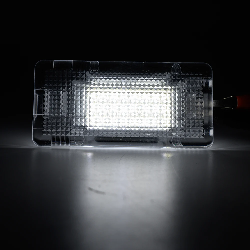 Lampă LED iluminat portbagaj BMW E36 E39 E46 E60 E65 E66 E82 E52 LEDUL.ro