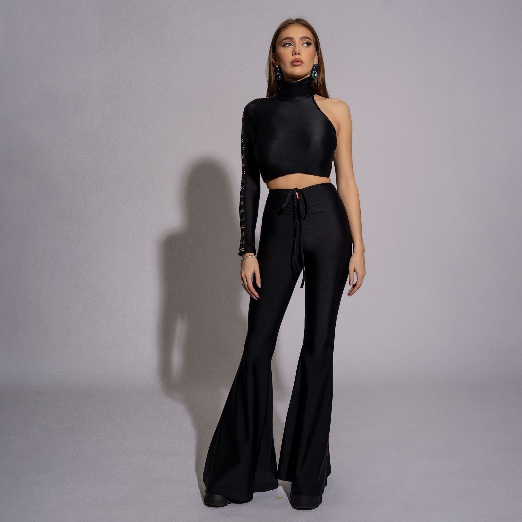 Pantaloni modelatori negri evazati Liquid Carolina D