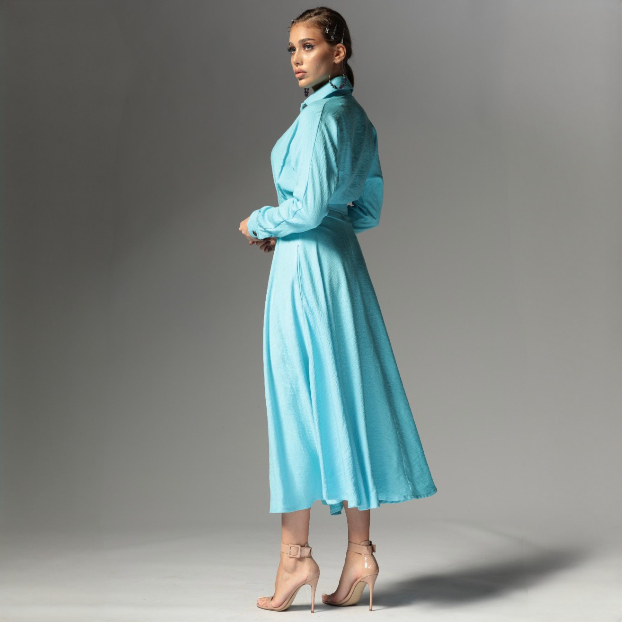 Rochie camasa bleu din in cu nasturi metalici Ingrid Baby Blue Carolina D