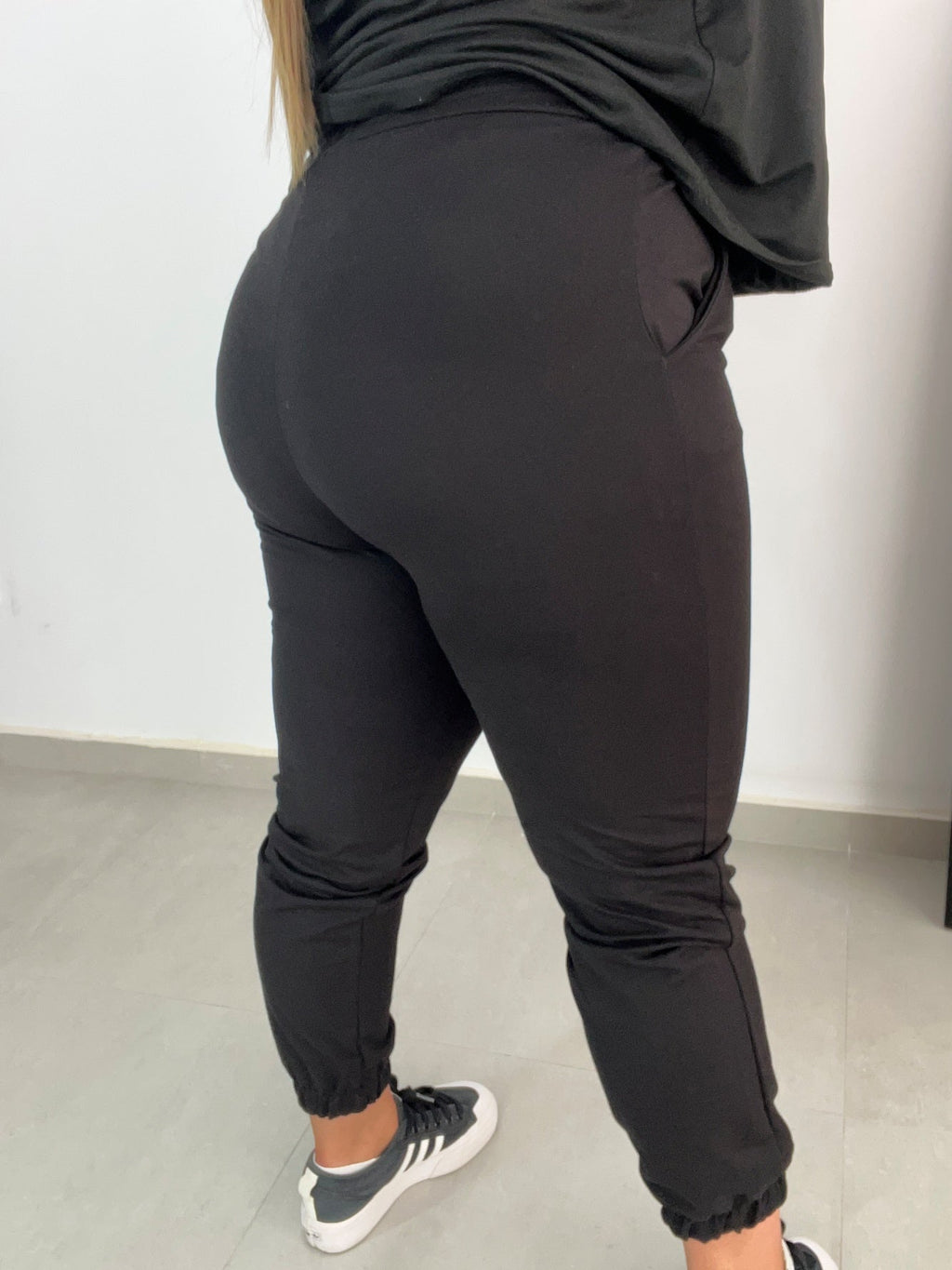 Pantalon dama marimi mari de trening 6214-23 BIGsize