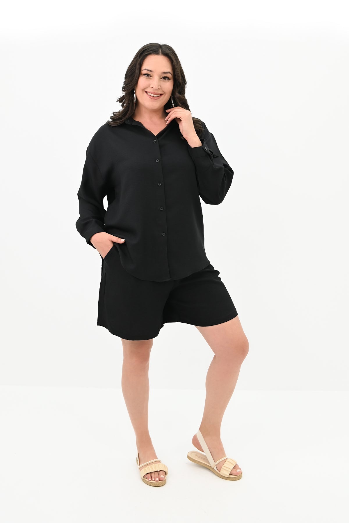 Set dama marimi mari  pantaloni scurti cu camasa 8121 -24 BIGsize