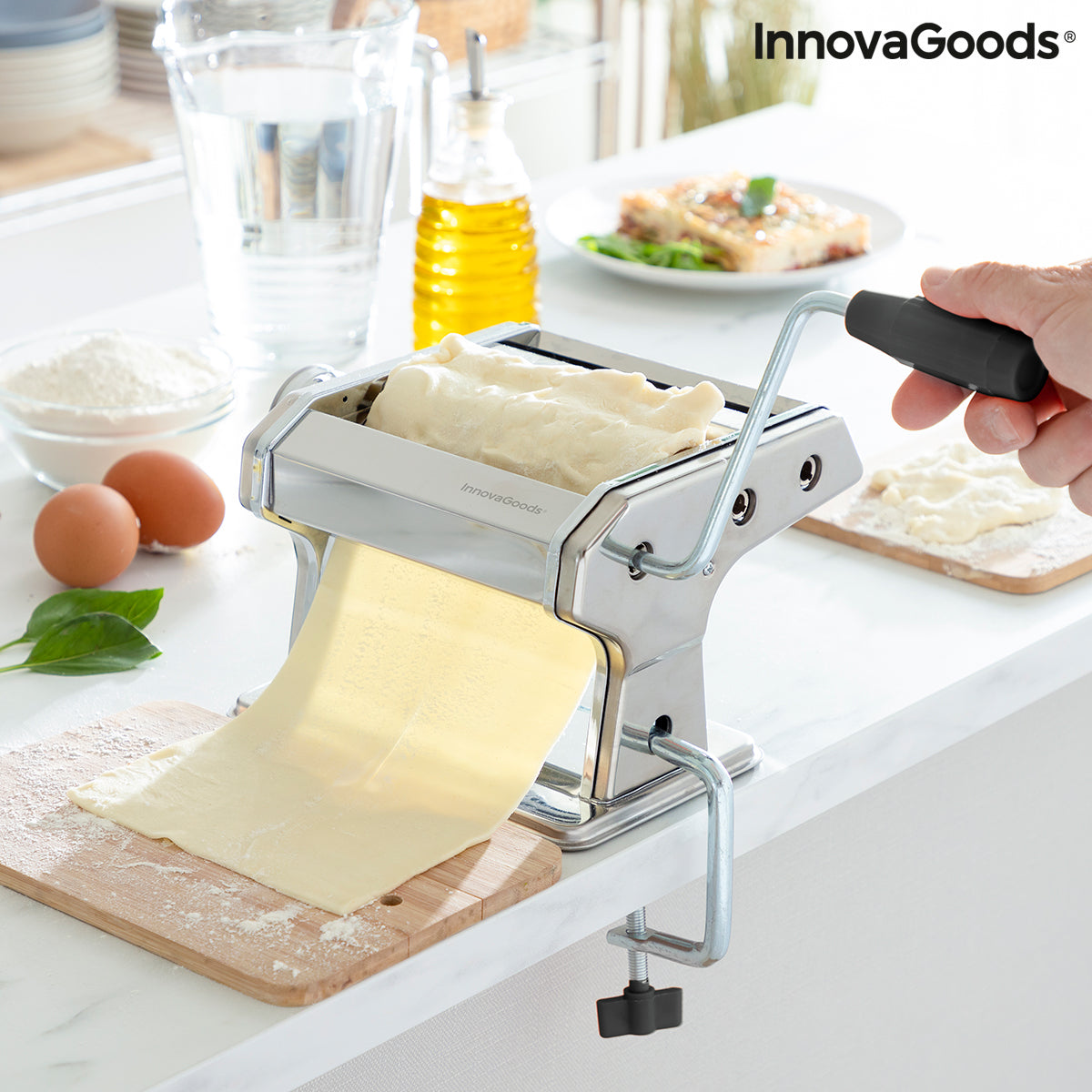 Machine for making Fresh Pasta with Recipes Frashta InnovaGoods - Cart2u.ro