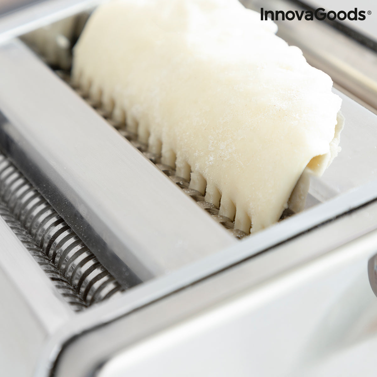 Machine for making Fresh Pasta with Recipes Frashta InnovaGoods - Cart2u.ro
