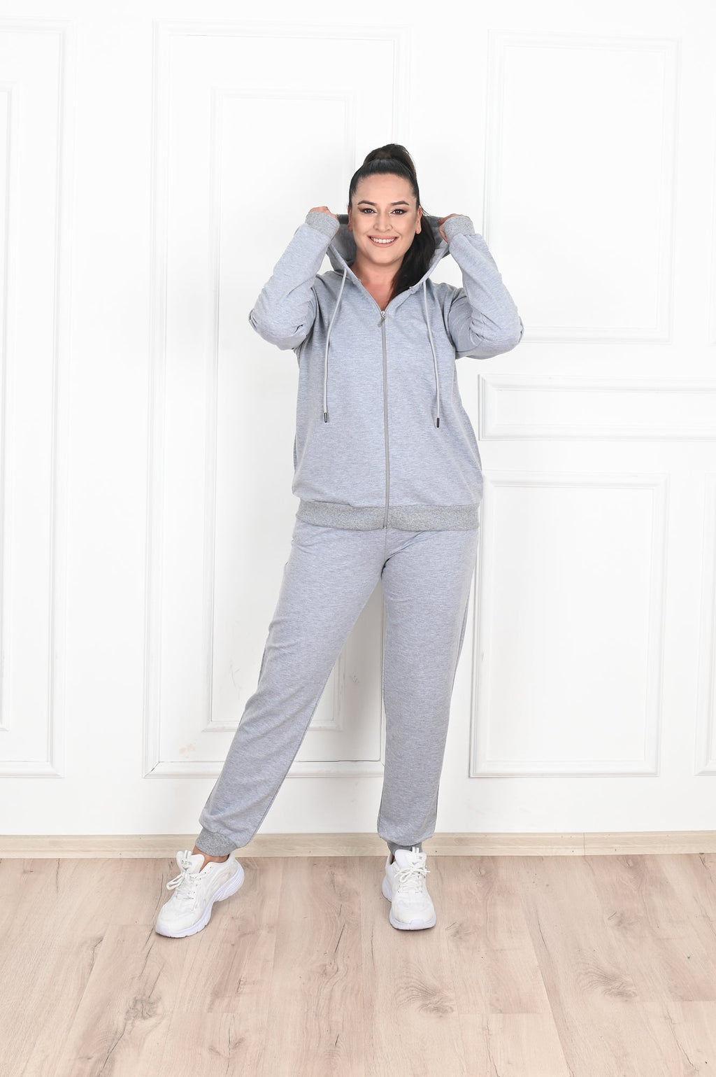 Trening dama marimi mari cu gluga simplu 8500 BIGsize