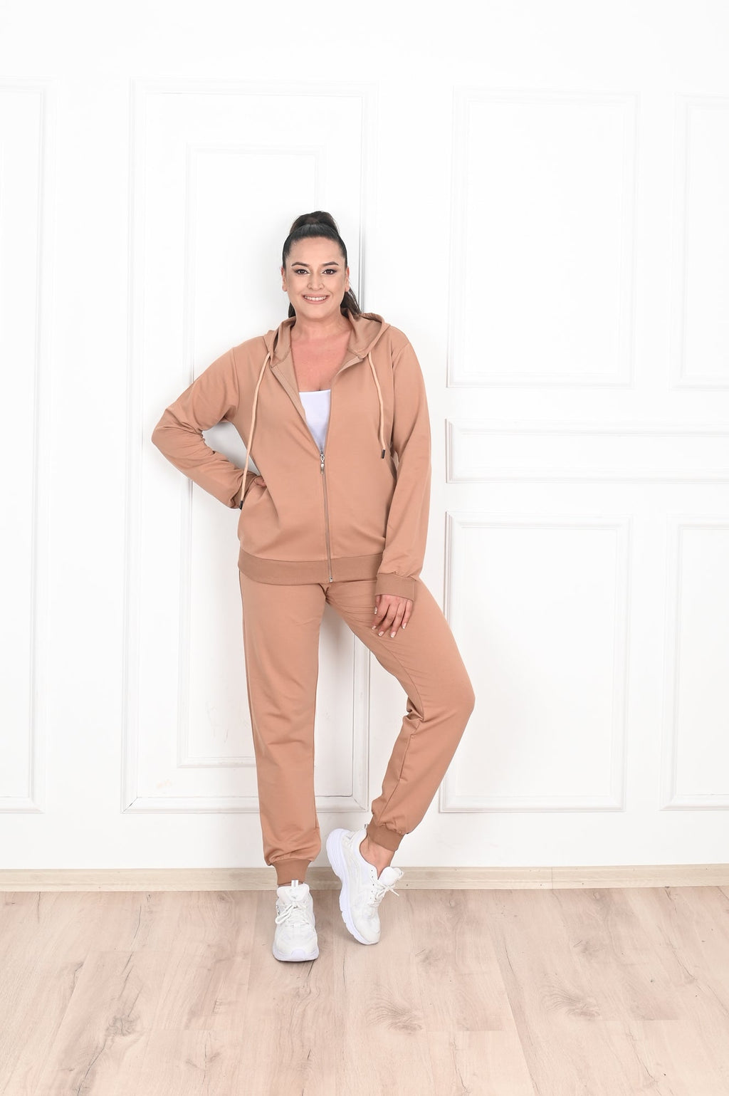 Trening dama marimi mari cu gluga simplu 8500 BIGsize