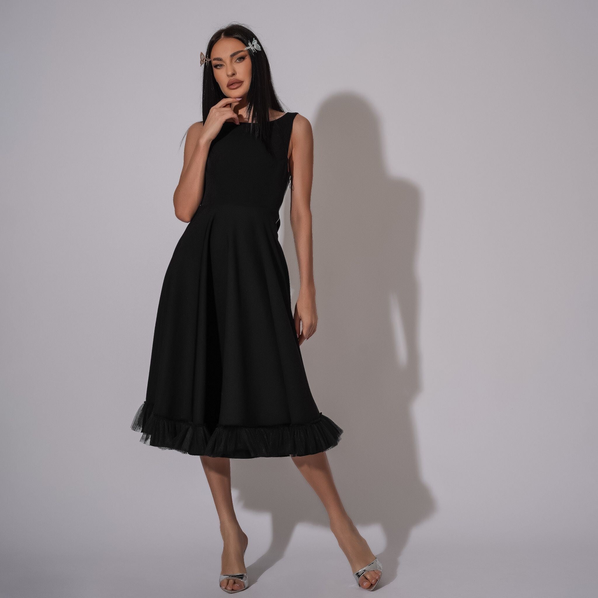 Rochie neagra cu spatele gol Estella Carolina D