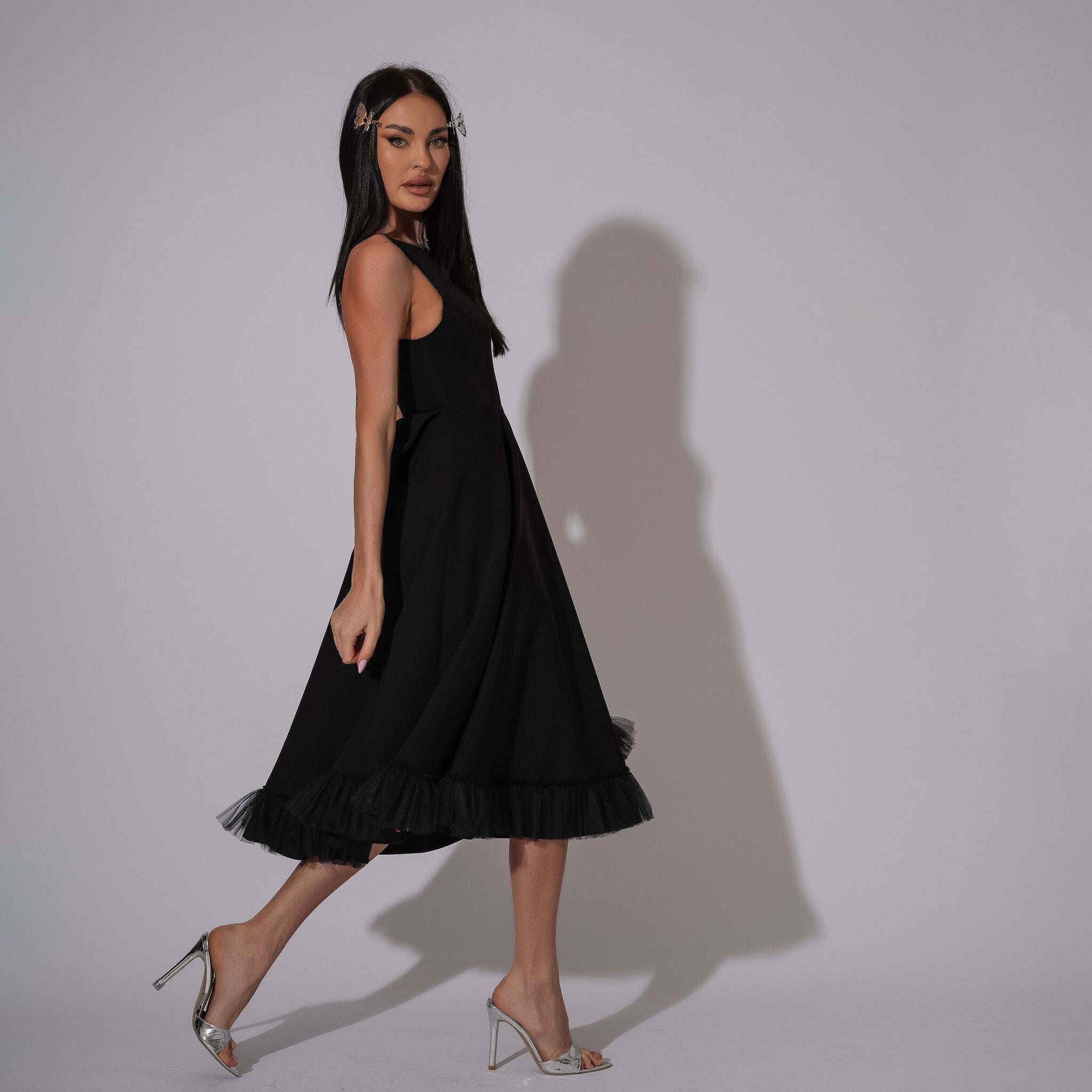 Rochie neagra cu spatele gol Estella Carolina D