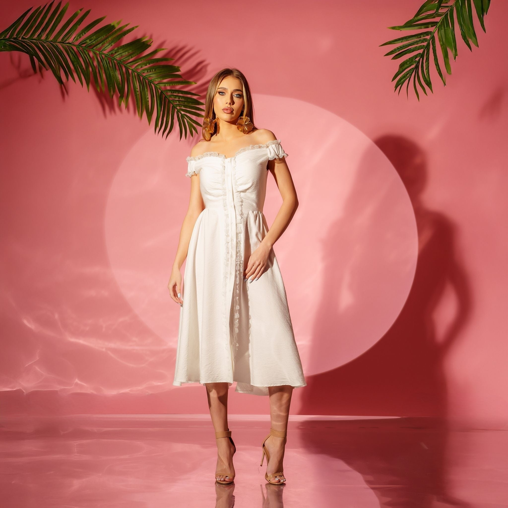 Rochie alba midi din in pe umeri cu insertie din dantela Mimi Carolina D