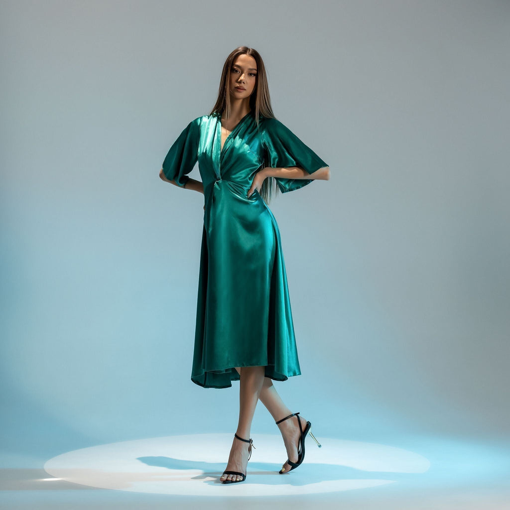 Rochie verde lunga din satin London Carolina D