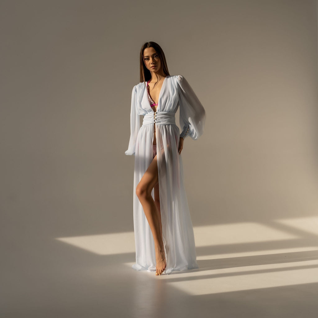 Cardigan dama plaja, cocktail din voal alb Carolina D