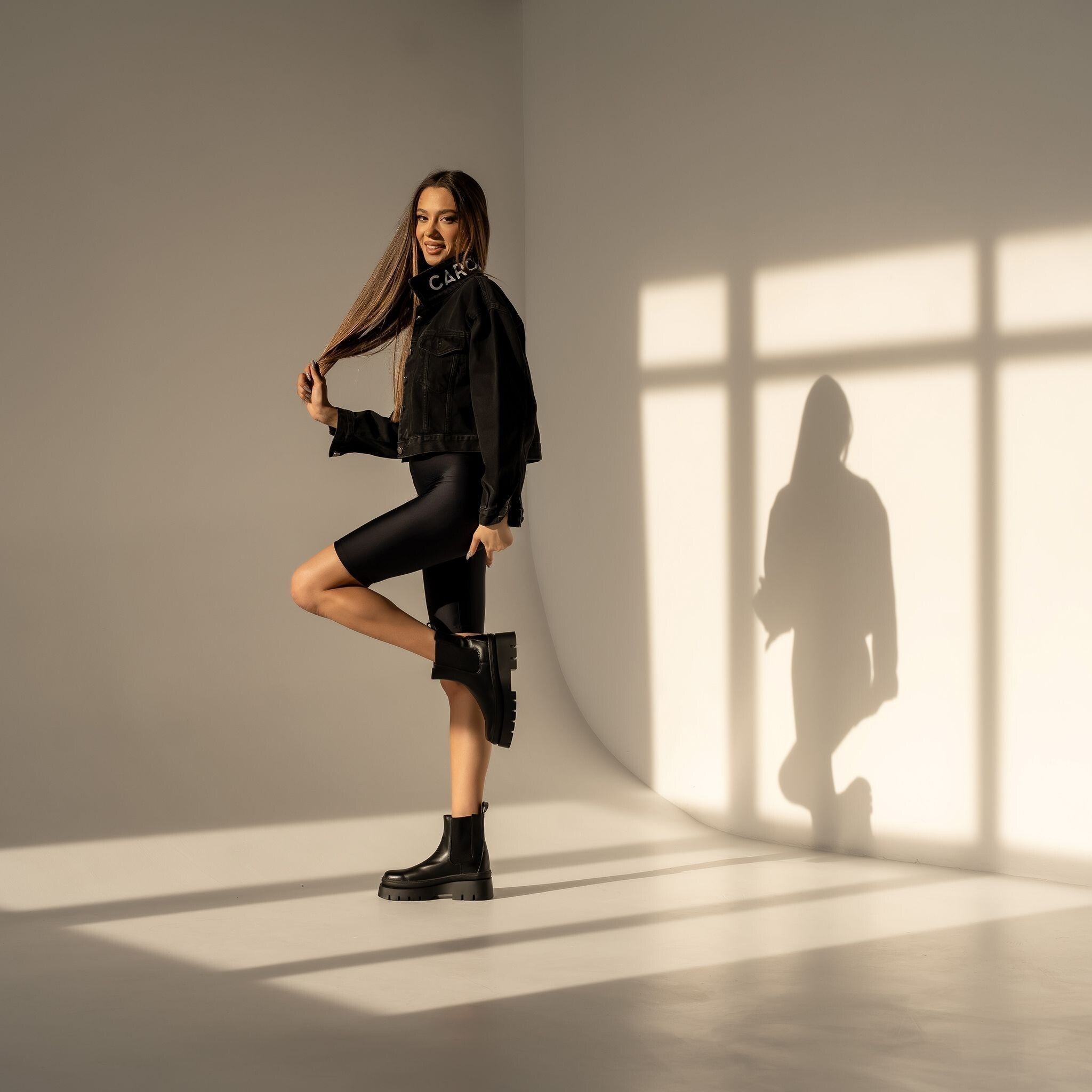 Colanti negri scurti modelatori din lycra Carolina D