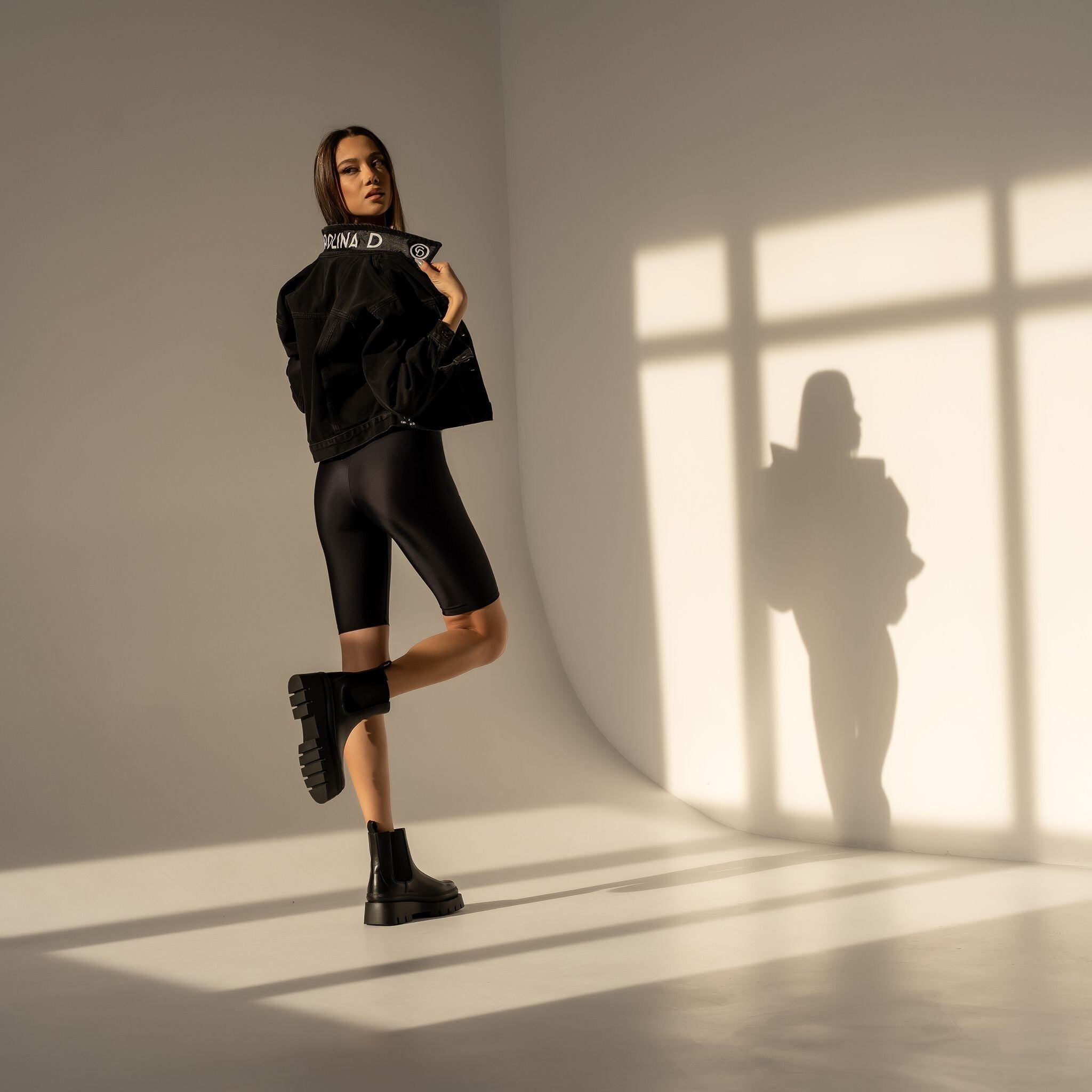 Colanti negri scurti modelatori din lycra Carolina D