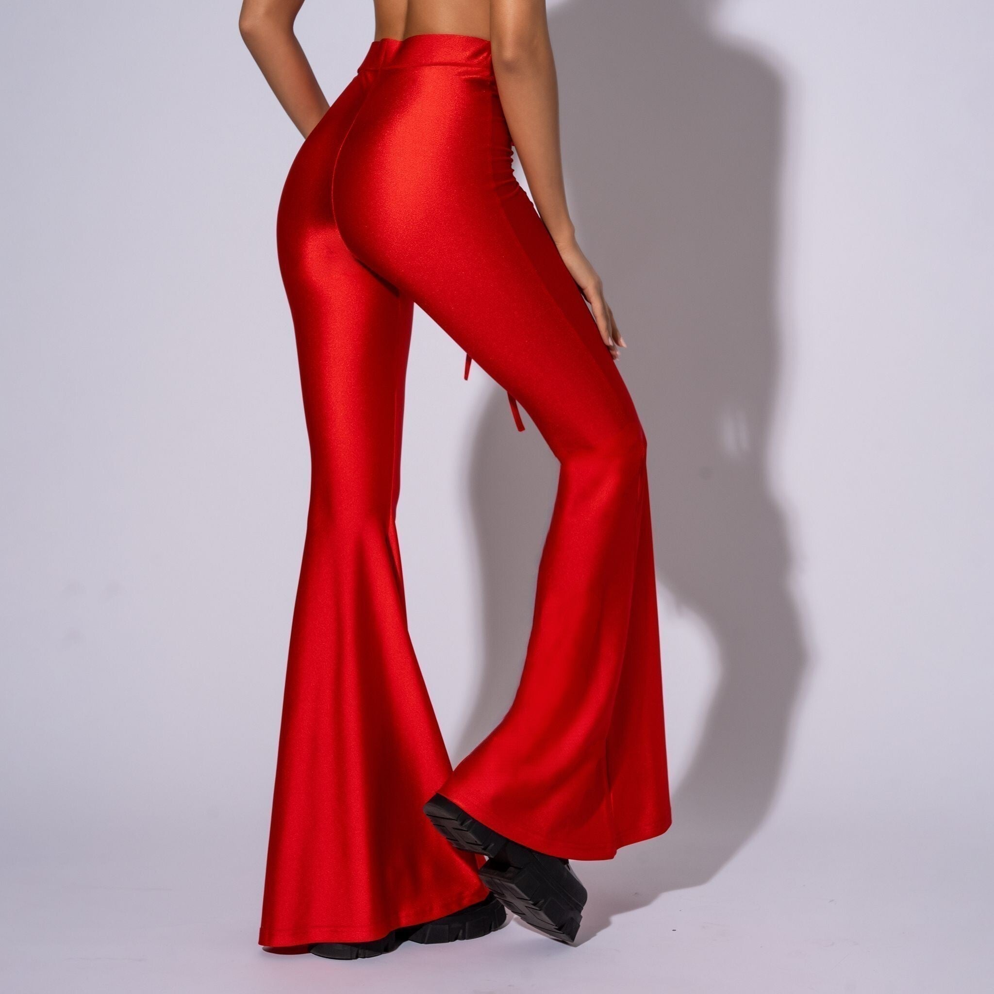 Pantaloni modelatori rosii evazati Liquid Carolina D