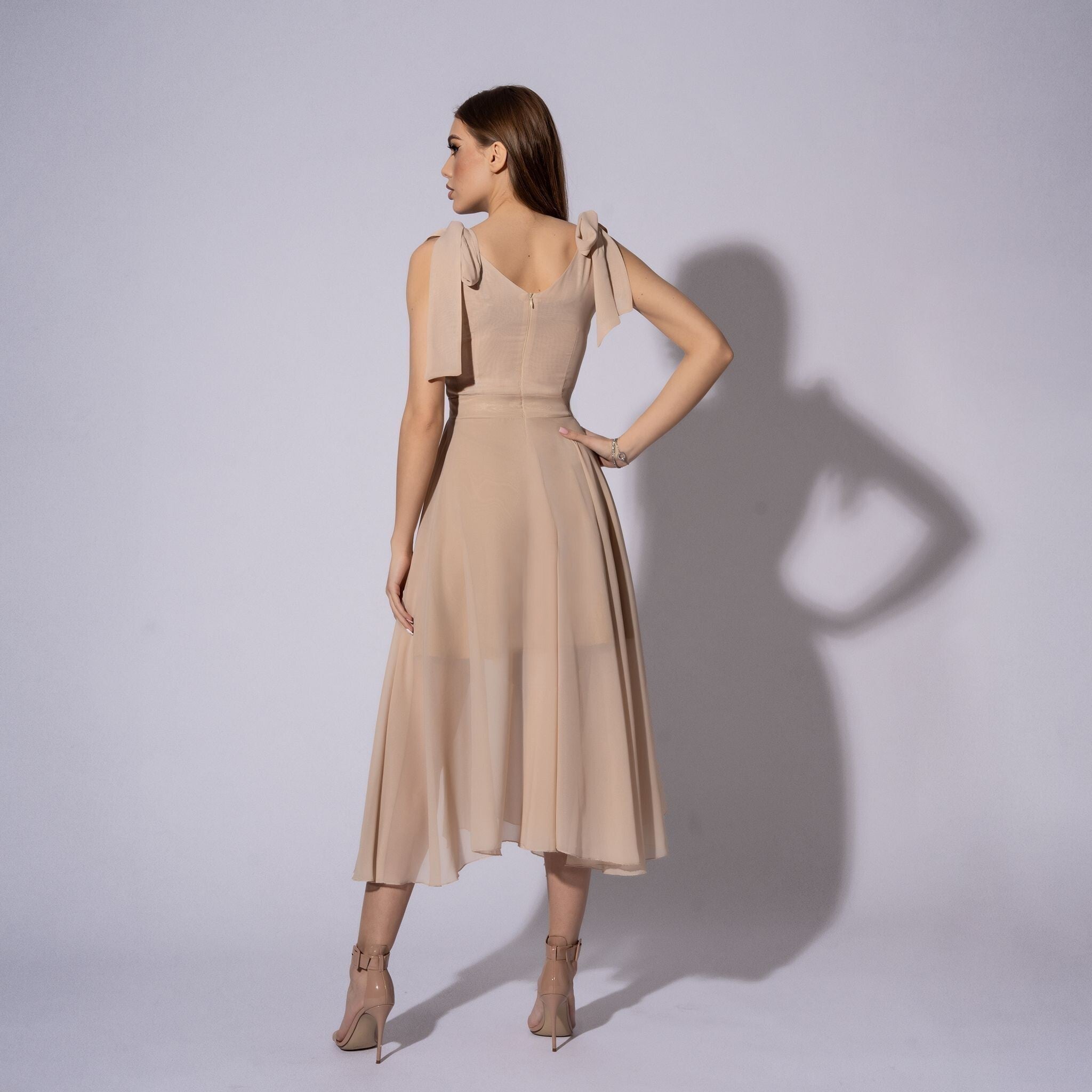 Rochie crem din voal cu bust tip corset Esme Carolina D