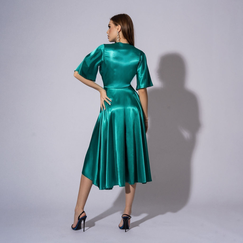 Rochie verde lunga din satin London Carolina D