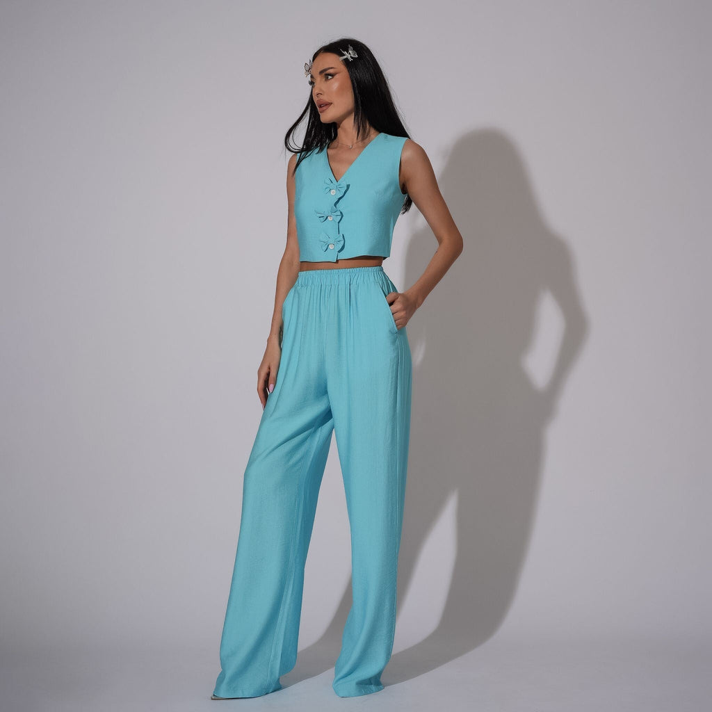 Compleu din in cu vesta si pantaloni lungi drepti Bluey Carolina D