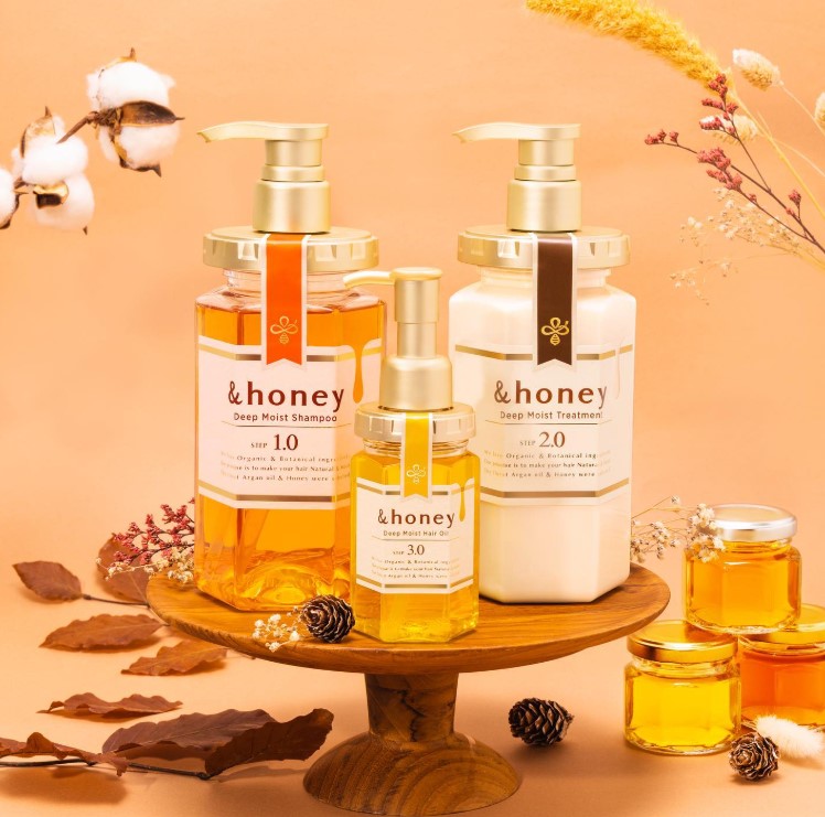 &honey Tratament hidratant pentru păr Deep Moist Treatment, ViCREA, 445g BeautyKO Romania