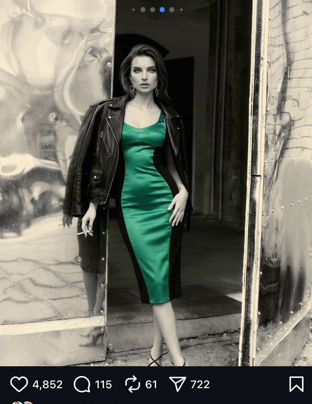 Rochie midi mulata cu insertie din satin verde Hannah Carolina D