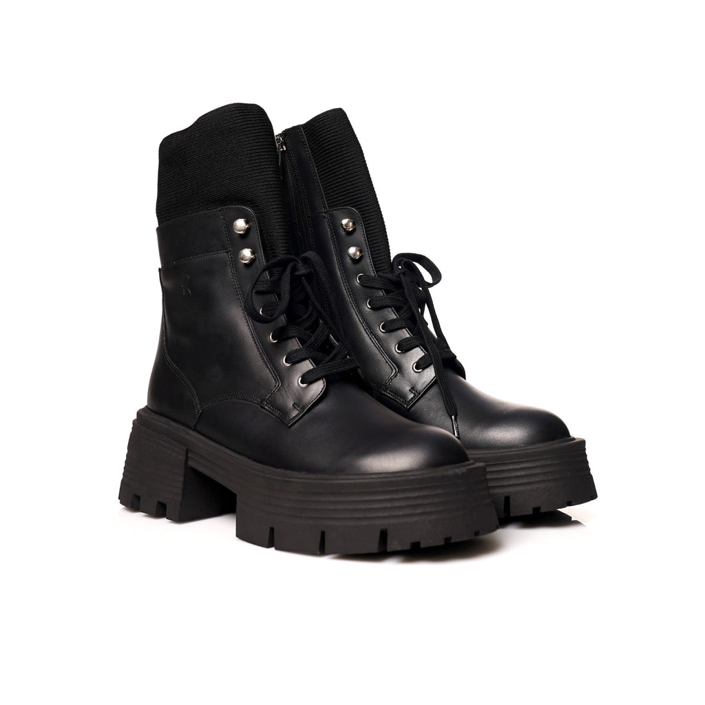 Brodequin Noir | Chaussette FARFA
