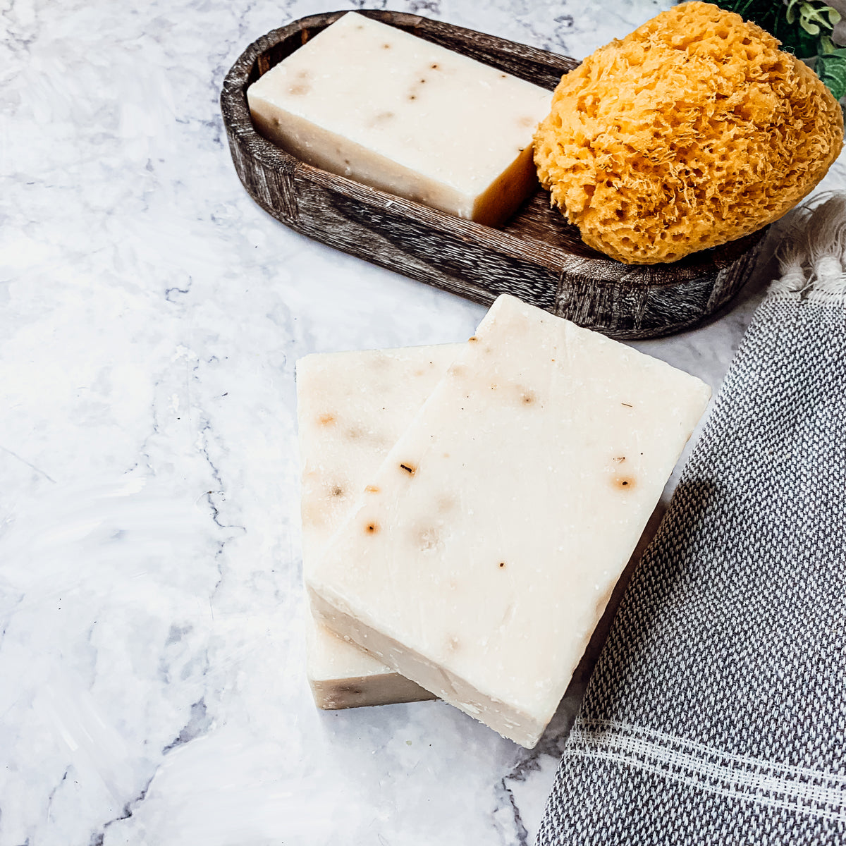 Tea Tree Grapefruit Scrub - Cart2u.ro