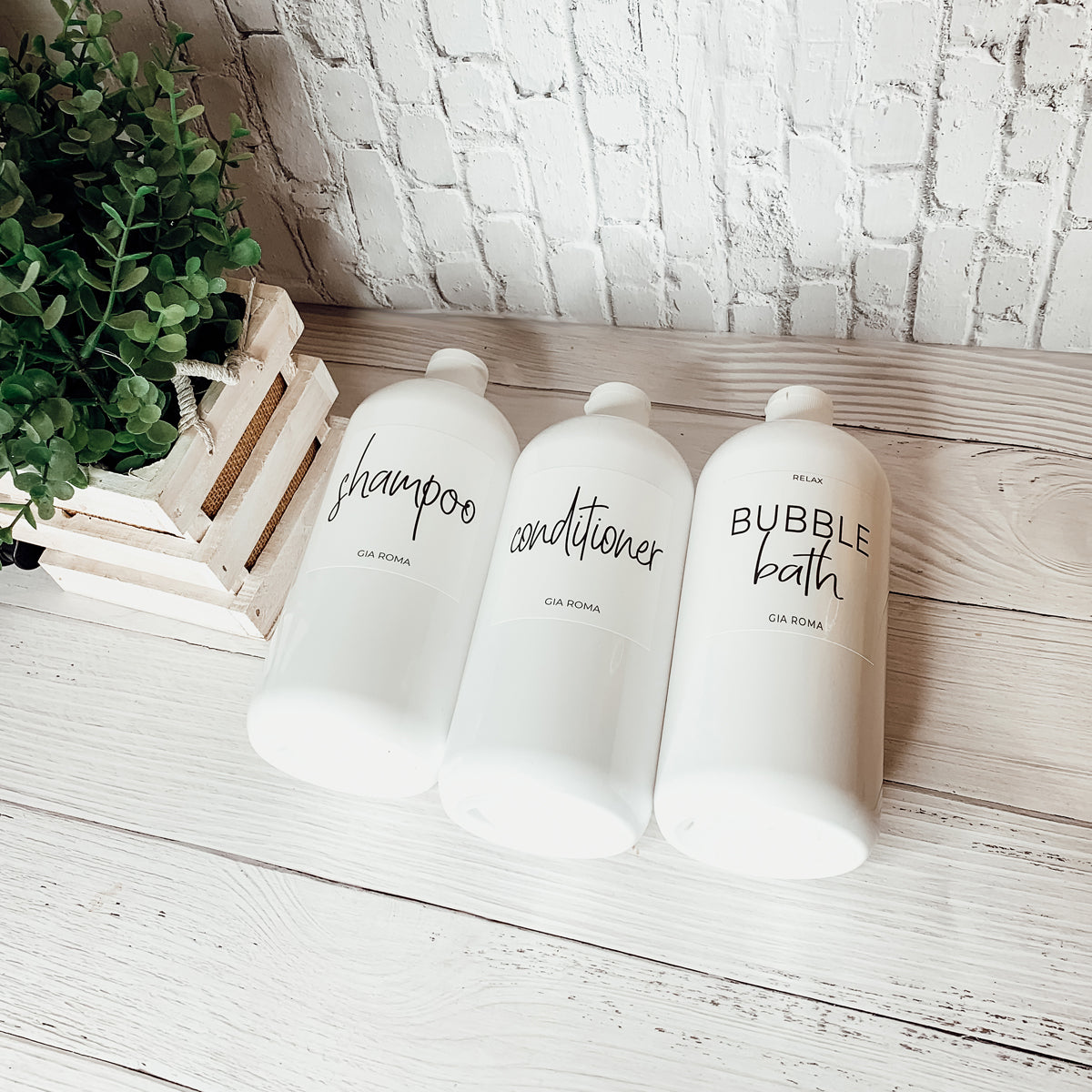 32oz Plastic White Dispensers - Cart2u.ro