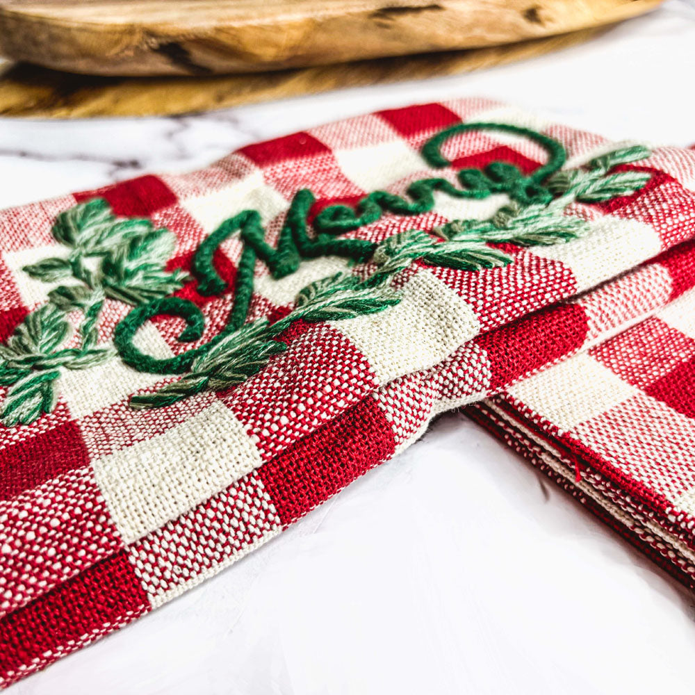 Holiday Charcuterie & Tartan Towel Set - Cart2u.ro