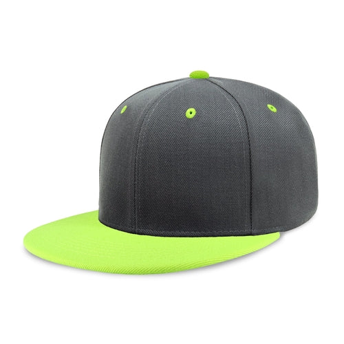Two-Tone Edge Snapback – Acrylic Adjustable Fit & Breathable