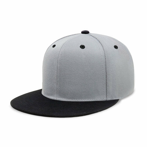 Two-Tone Edge Snapback – Acrylic Adjustable Fit & Breathable