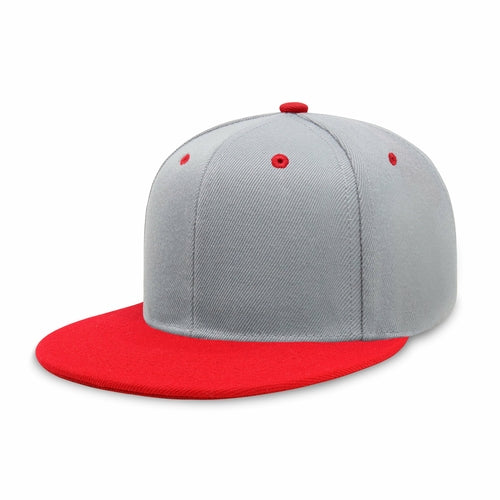Two-Tone Edge Snapback – Acrylic Adjustable Fit & Breathable