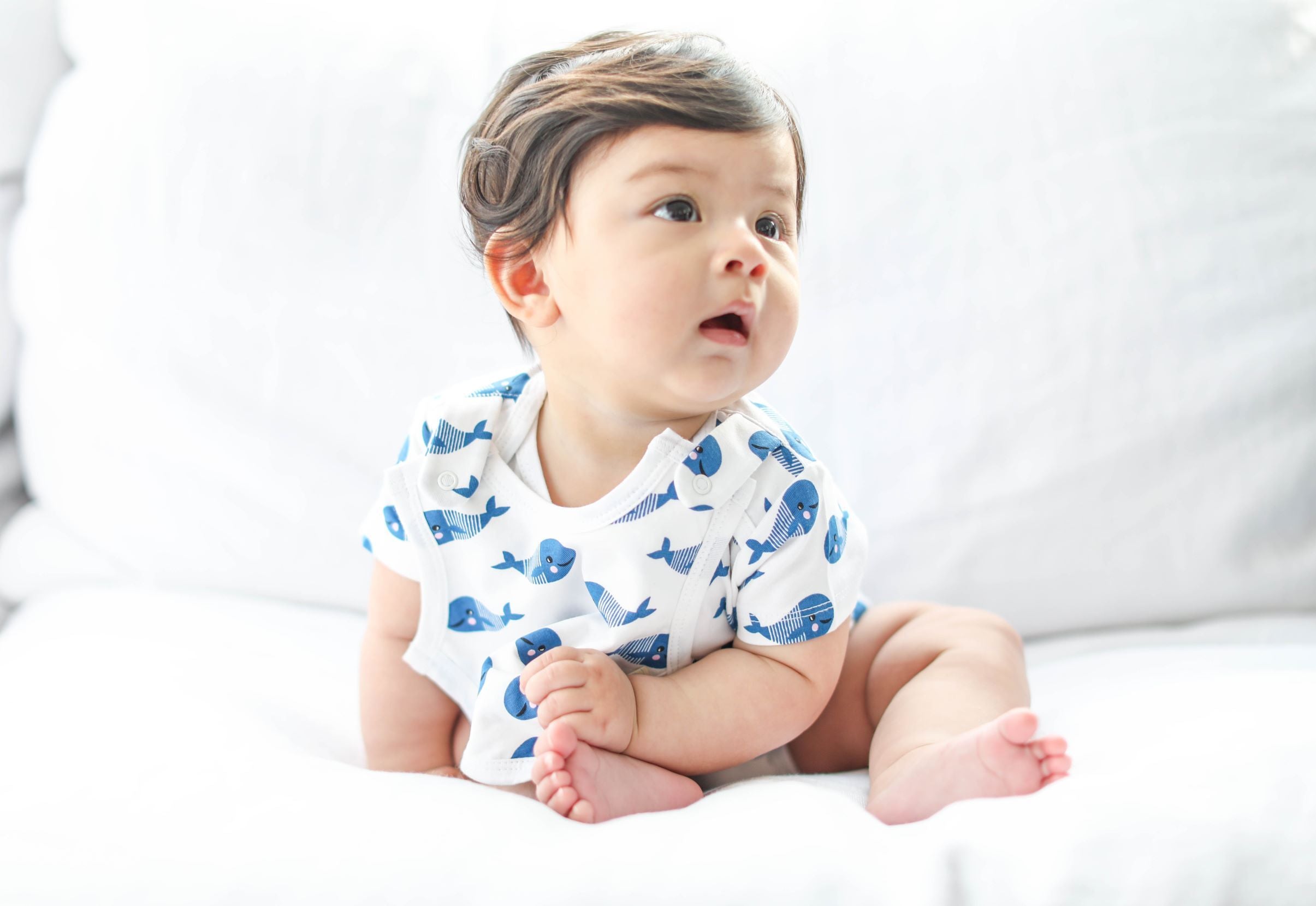 Smart Short Sleeve Baby Bodysuit + Bib - Blue Whale - Cart2u.ro
