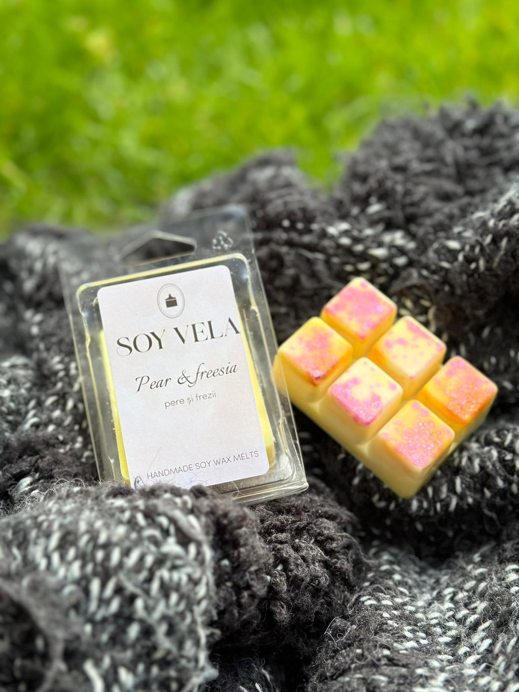 Ceară parfumată Pear & freesia SOY VELA