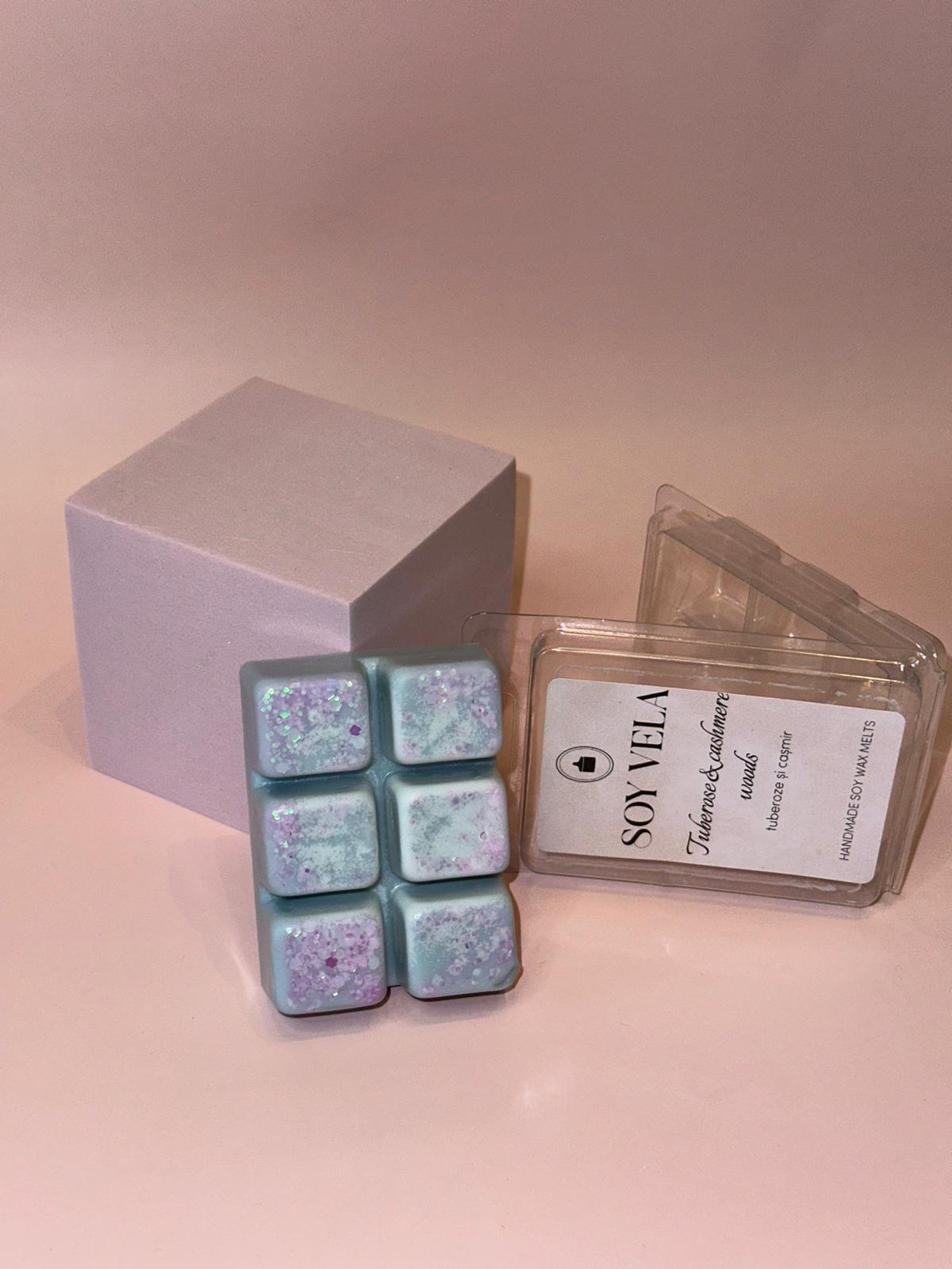 Ceară parfumată Tuberose & cashmere woods SOY VELA