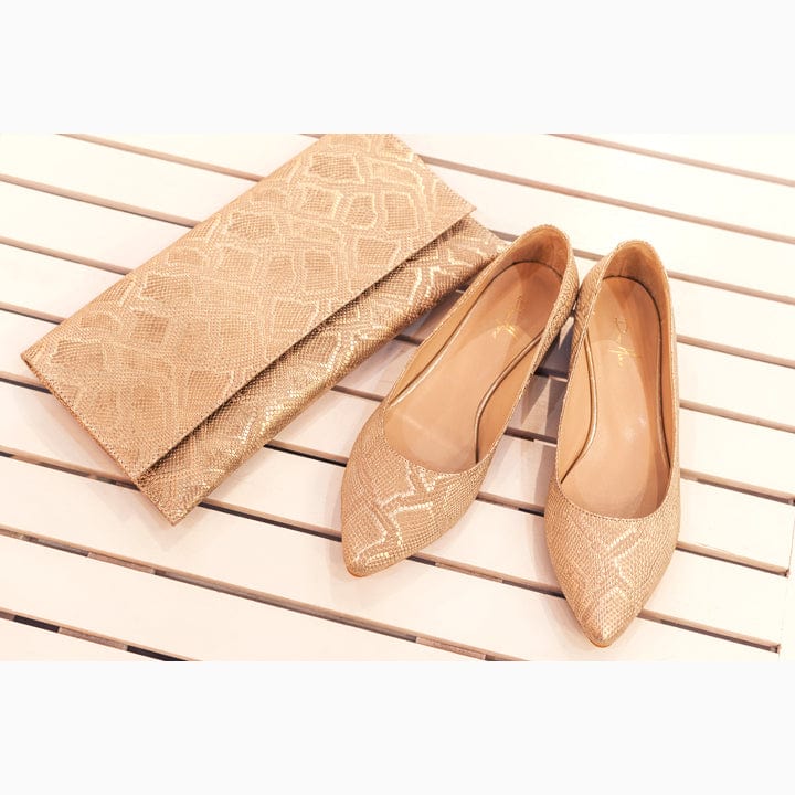 Balerini ascutiti imprimeu Gold Snake Pantofi Diane Marie