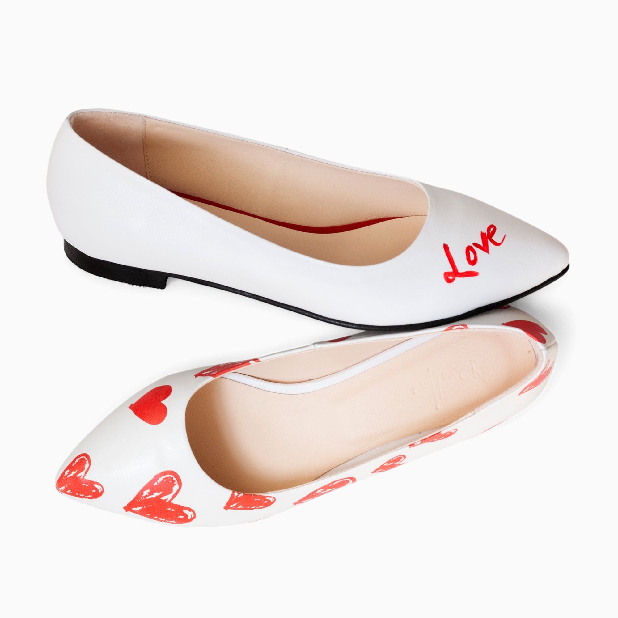 Balerini asimetrici din piele naturala alba cu inimi rosii Love Pantofi Diane Marie