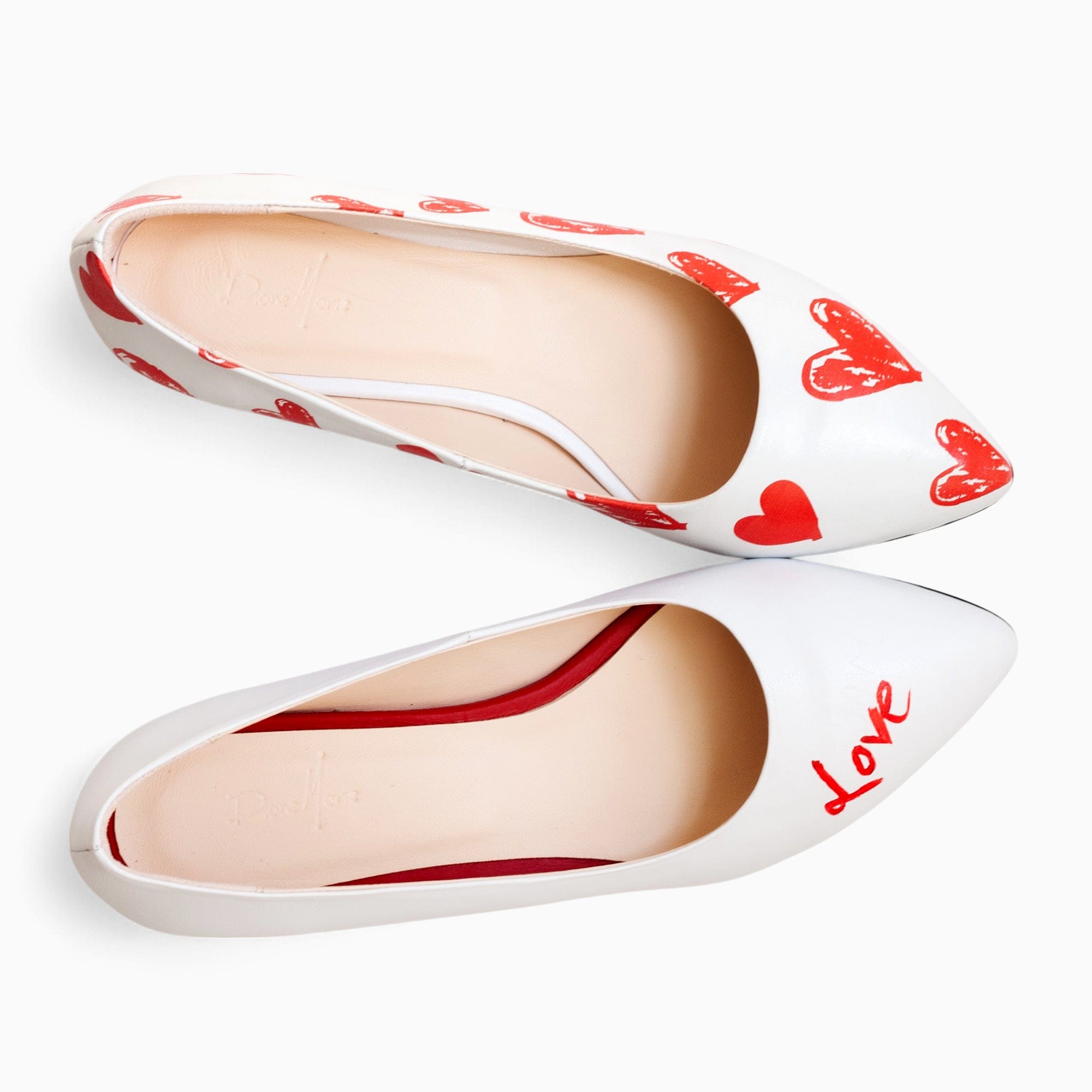 Balerini asimetrici din piele naturala alba cu inimi rosii Love Pantofi Diane Marie