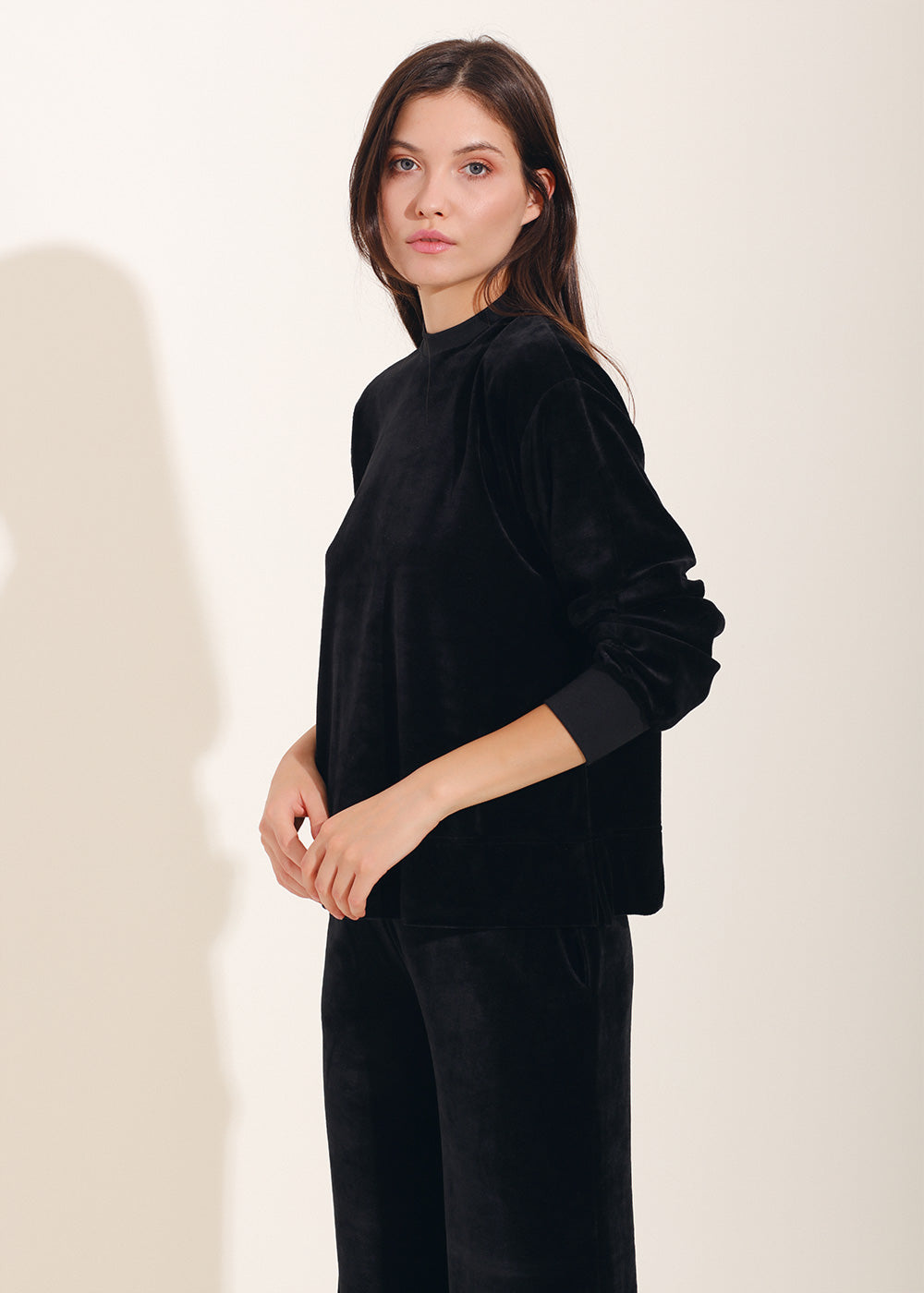 Bluză Damă Velvet Negru Sofiaman.ro
