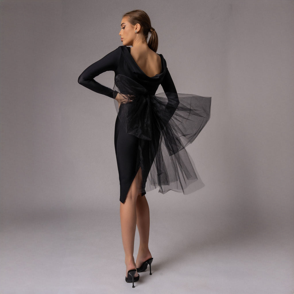 Rochie neagra midi cu funda supradimensionata din tulle Celine Carolina D