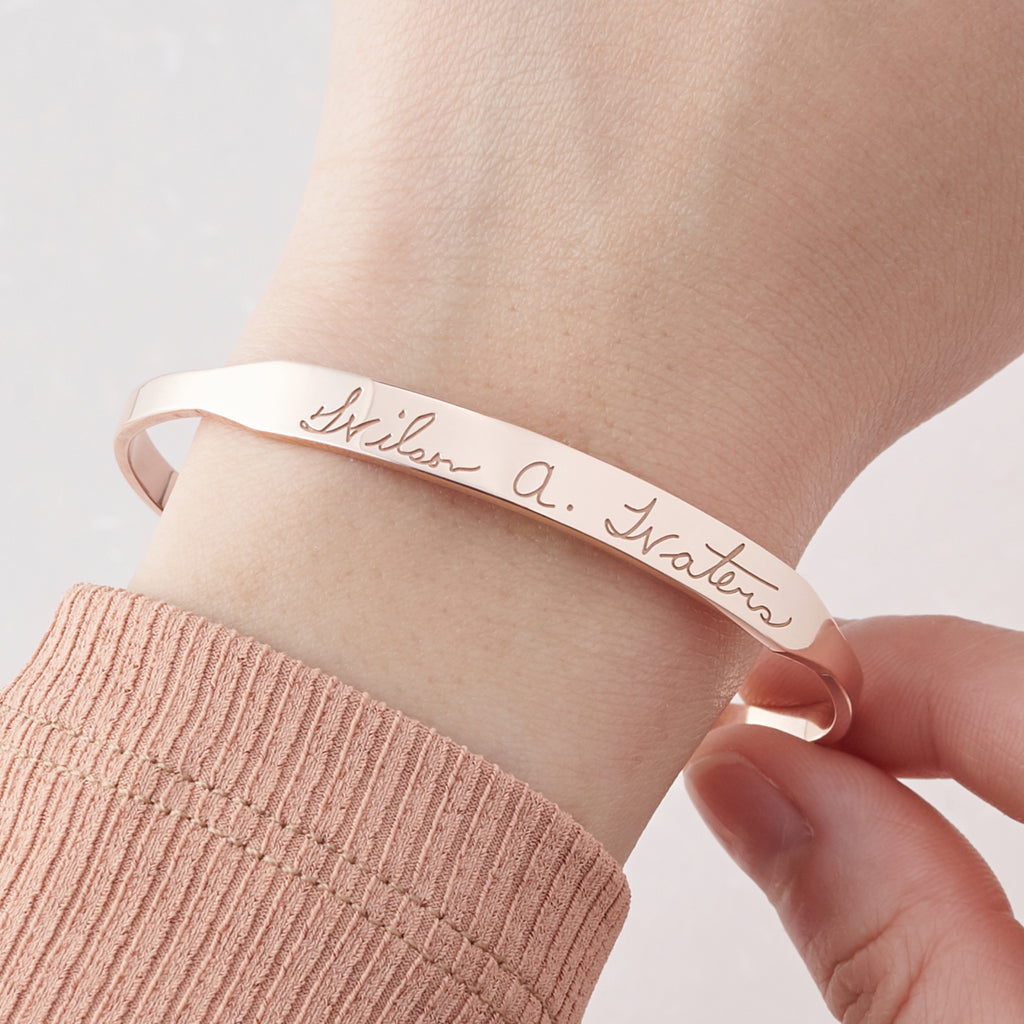 Handwritten Cuff Bracelet - Cart2u.ro