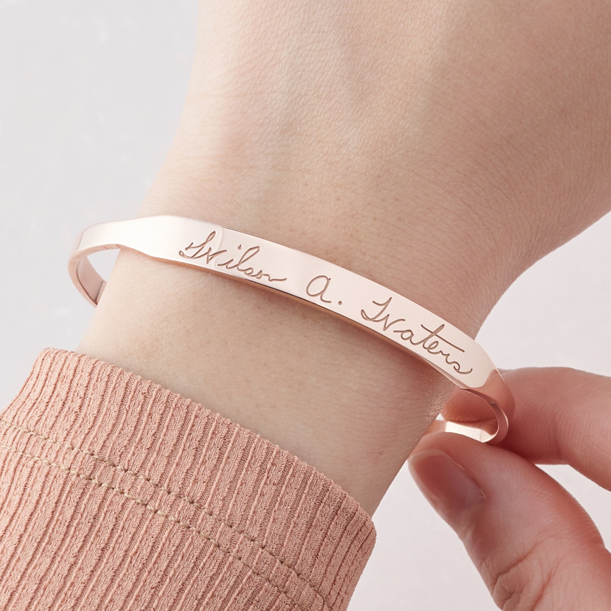 Handwritten Cuff Bracelet - Cart2u.ro