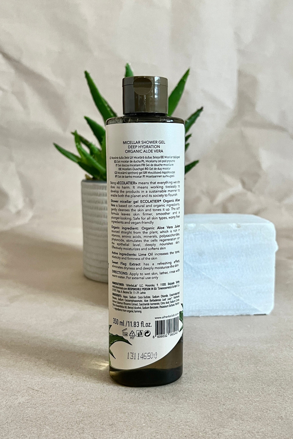 Gel de duș micelar cu Aloe Vera Sofiaman.ro