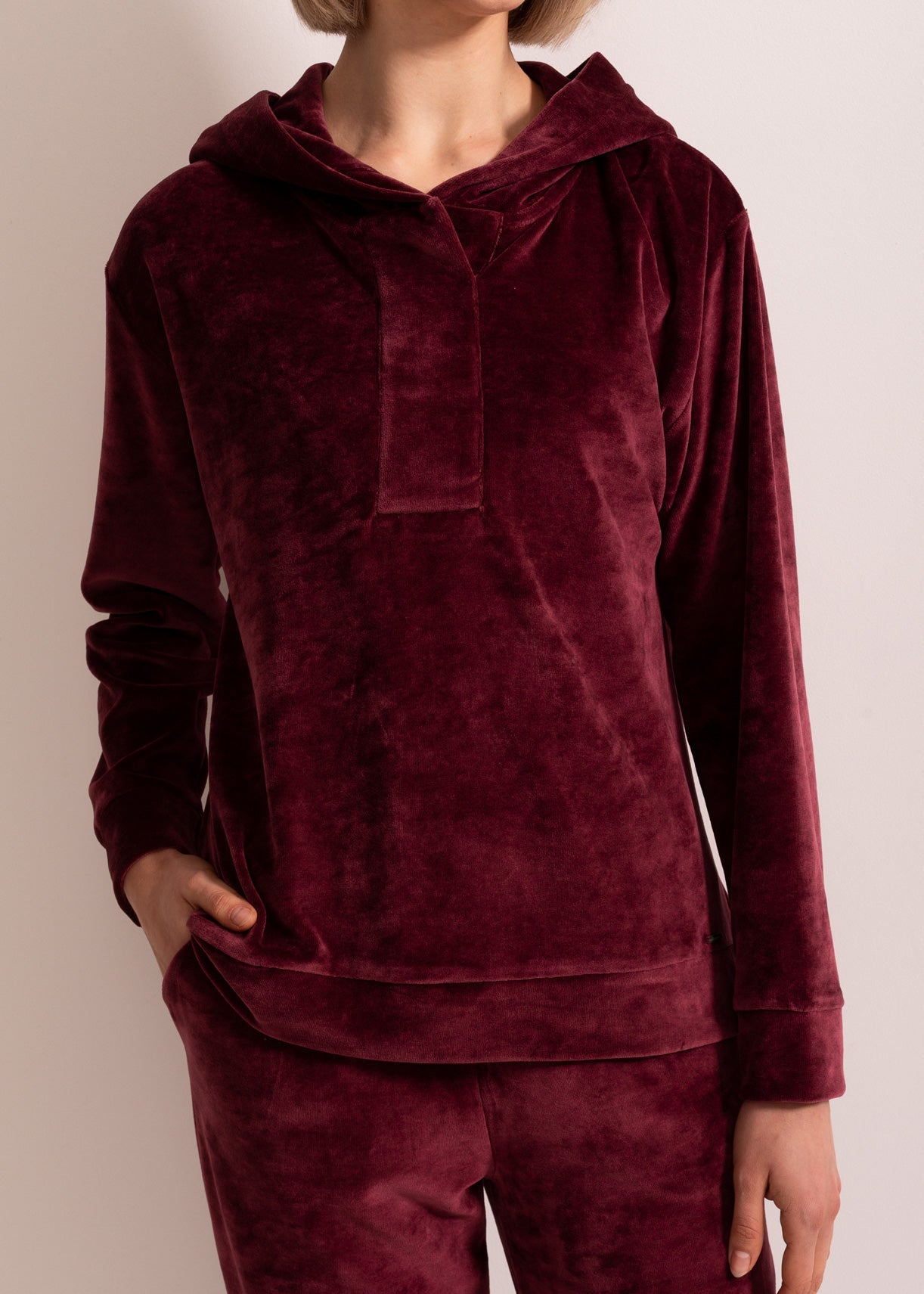 Hanorac Damă Velvet Bordo Sofiaman.ro