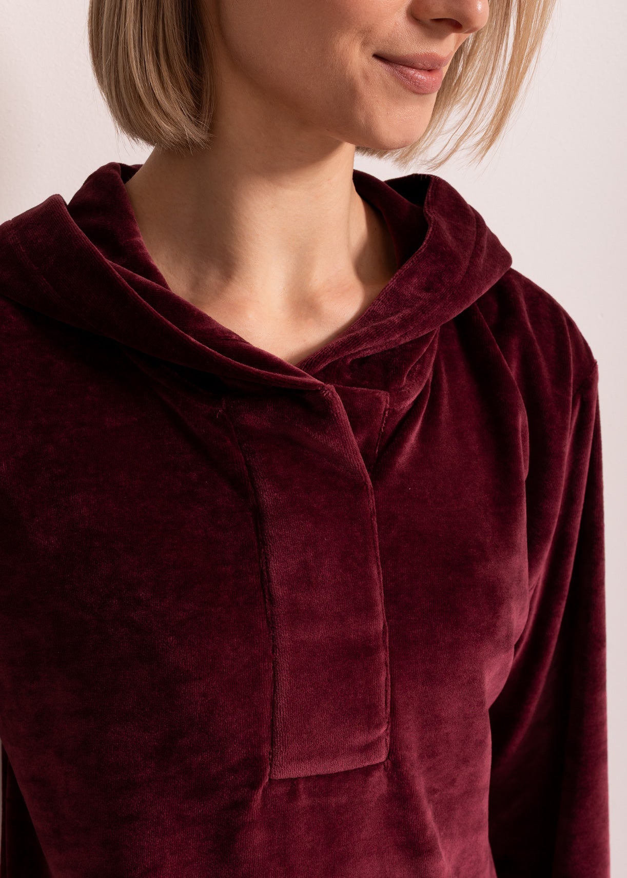 Hanorac Damă Velvet Bordo Sofiaman.ro