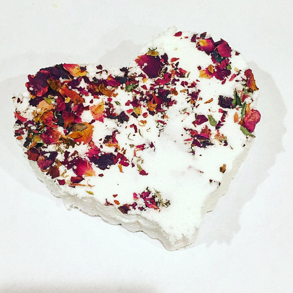 Rose heart bath bomb / organic bath bomb / - Cart2u.ro